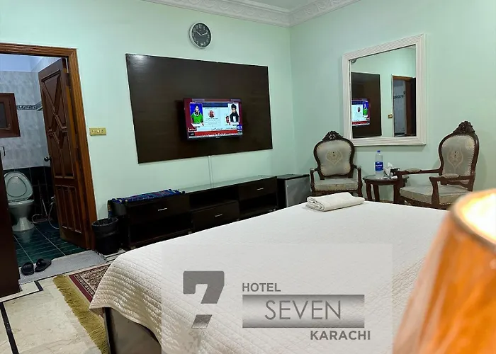 Hotel Seven 7