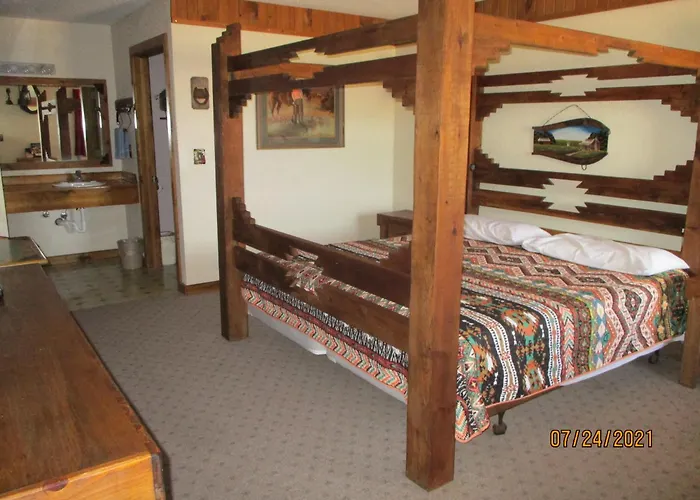 Sundown Motor Lodge