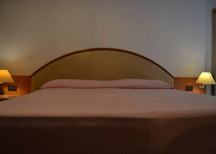 Hotel Bacco Rooms And Breakfast