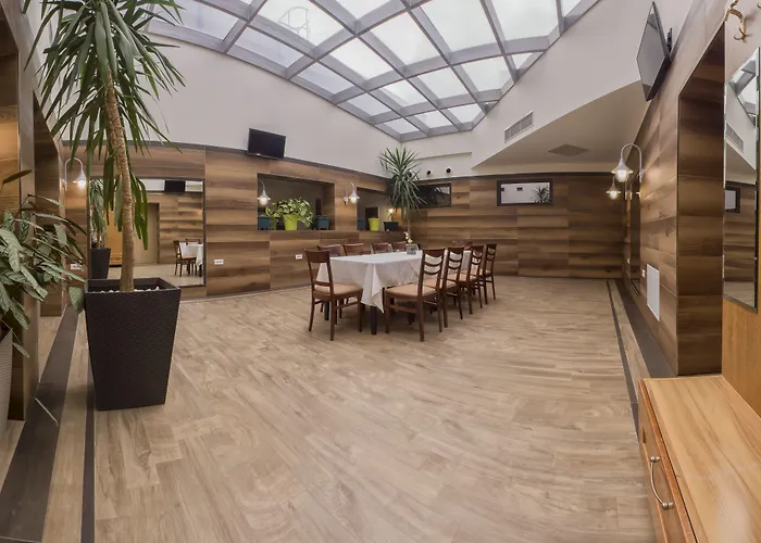 Hotel Lirak
