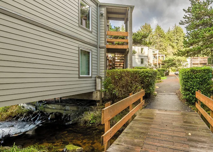 Little Creek Cove Beach Resort