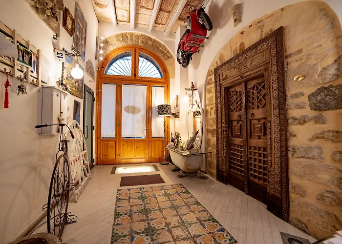 Boutique Hotel Porta Di Castro