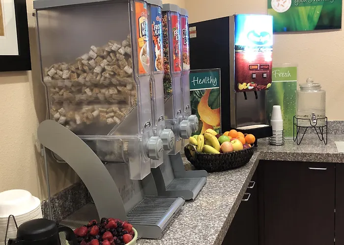 Quality Inn & Suites Minot North
