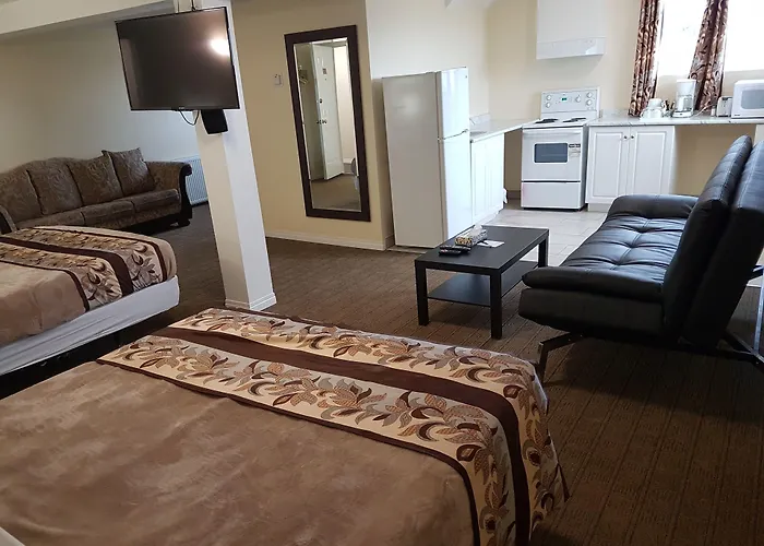 Parkway Motel & European Lodges