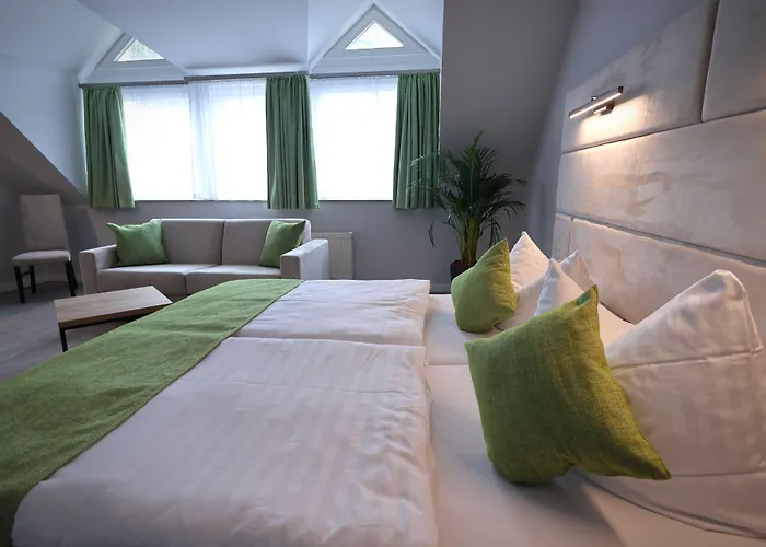 Hotel Und Restaurant Kranichsberg