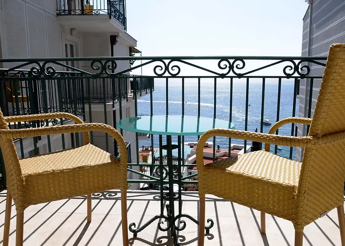 Azimut Hotel