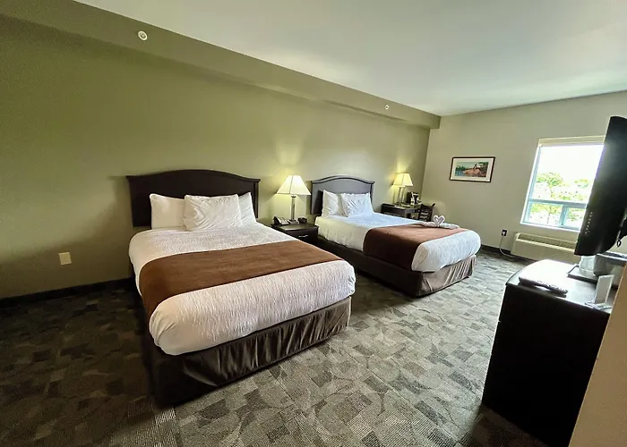 Midland Inn & Suites