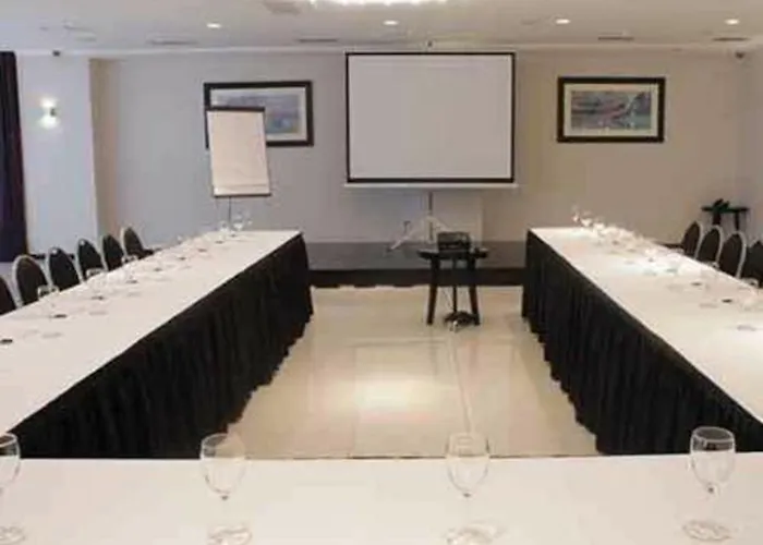Neuquen Tower Hotel