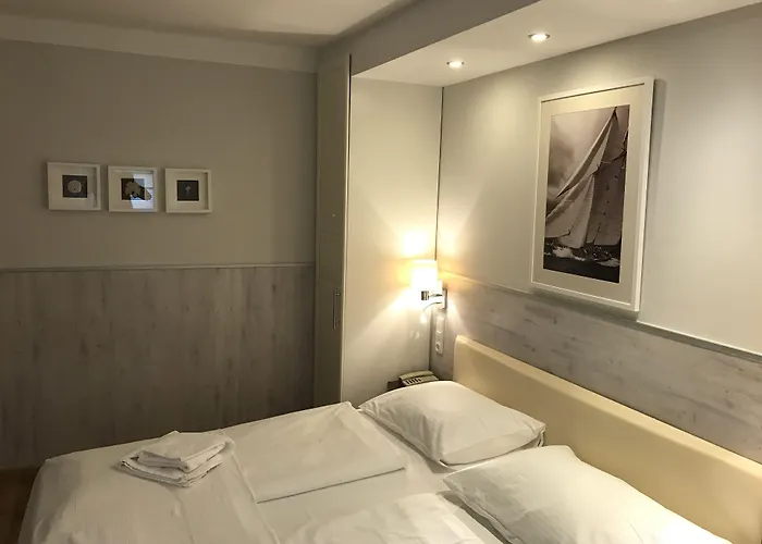 Bergland Hotel - Adults Only