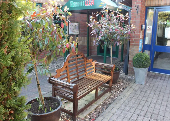 Redwings Lodge Dunstable