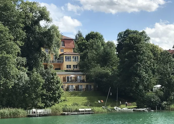 Strandhotel Vier Jahreszeiten Buckow