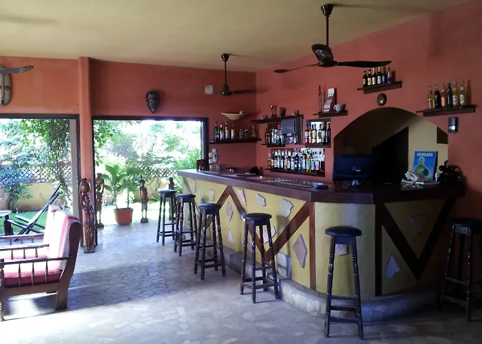 Hotel Aurore Lome