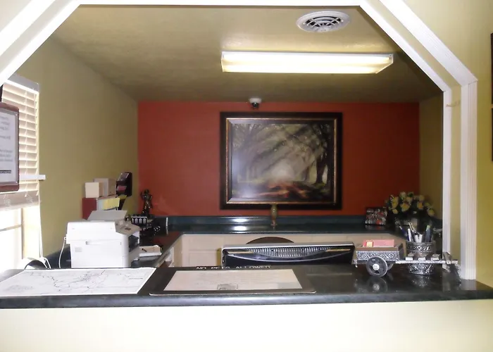 Regency Inn Eureka Springs