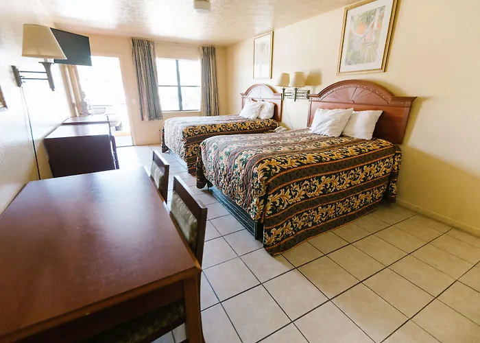 Summer Breeze Motel