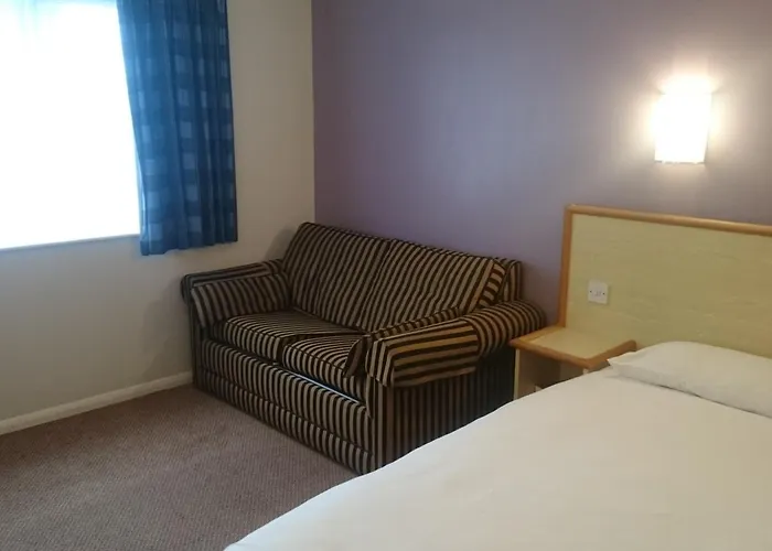Redwings Lodge Baldock