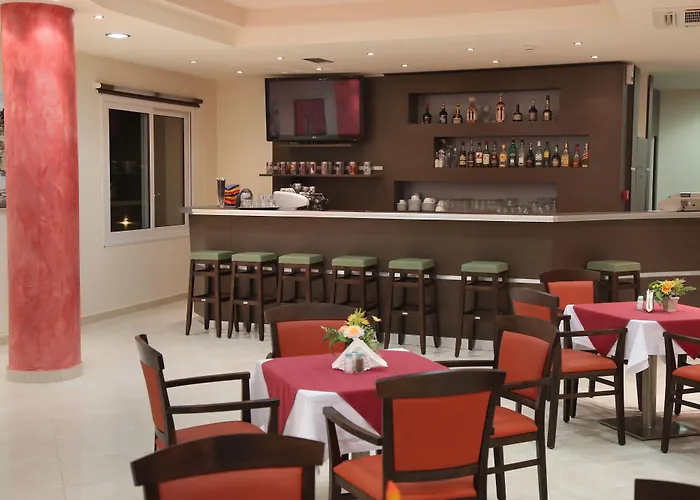 Hotel Sea Breeze