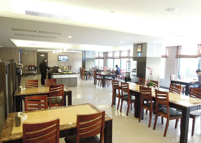 Shihzuwan Hotel – Kaohsiung Station