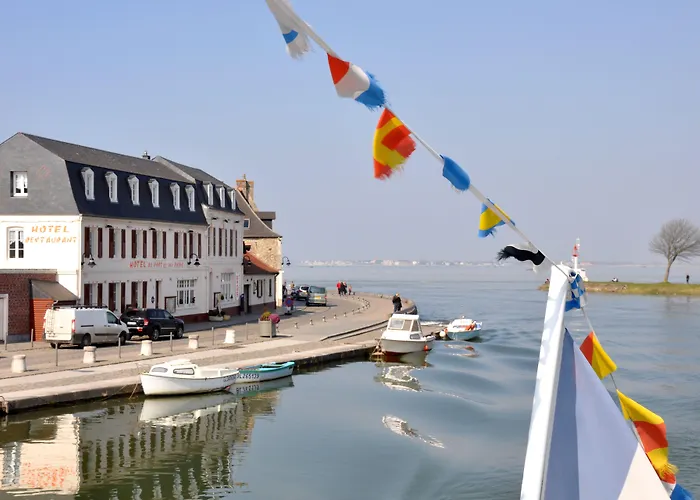 Hotel Du Port Et Des Bains