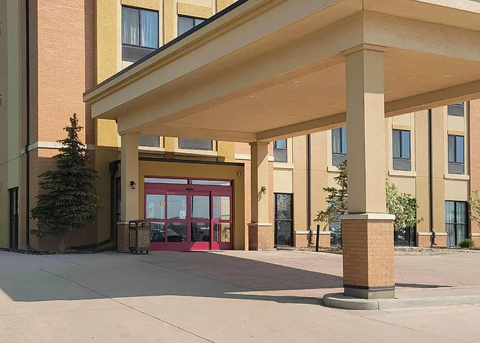 Comfort Inn & Suites Watford City