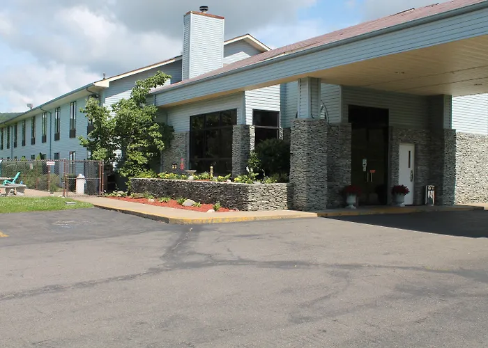 Americourt Hotel - Mountain City