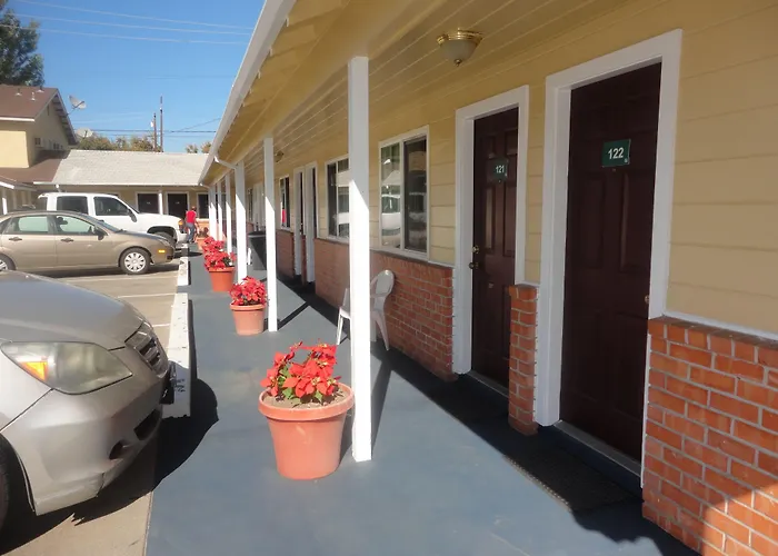 Colusa Motel