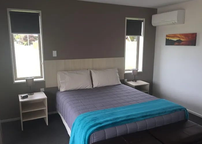 Rolleston Highway Motel