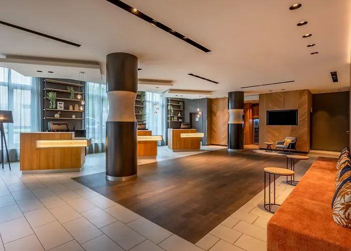 Courtyard By Marriott Cologne