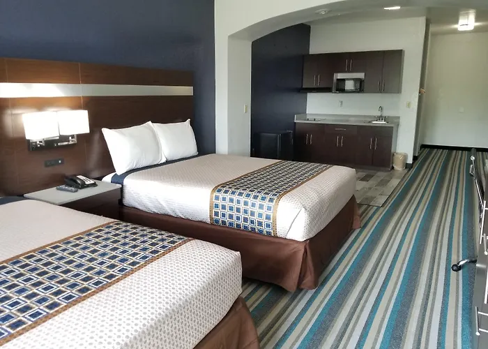 Homebridge Inn And Suites