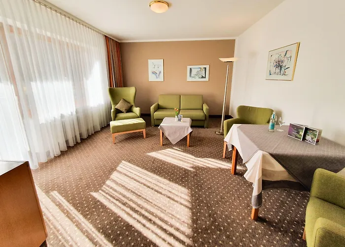 Hotel & Gasthof Zur Linde