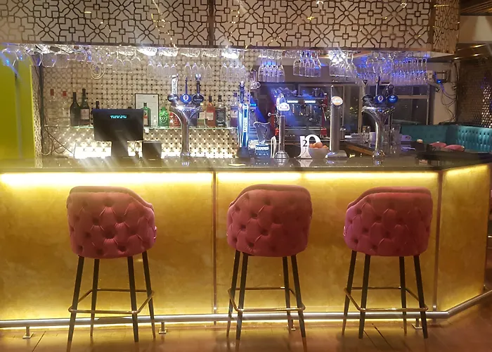 Heathrow Inn Hotel