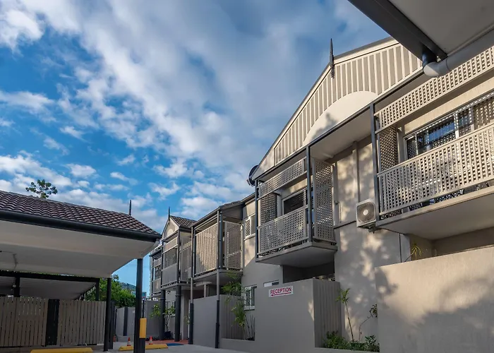 Benson Court Motel