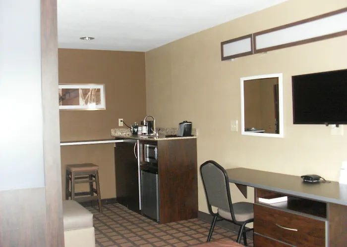 Microtel Inn & Suites By Wyndham Kenedy Karnes City