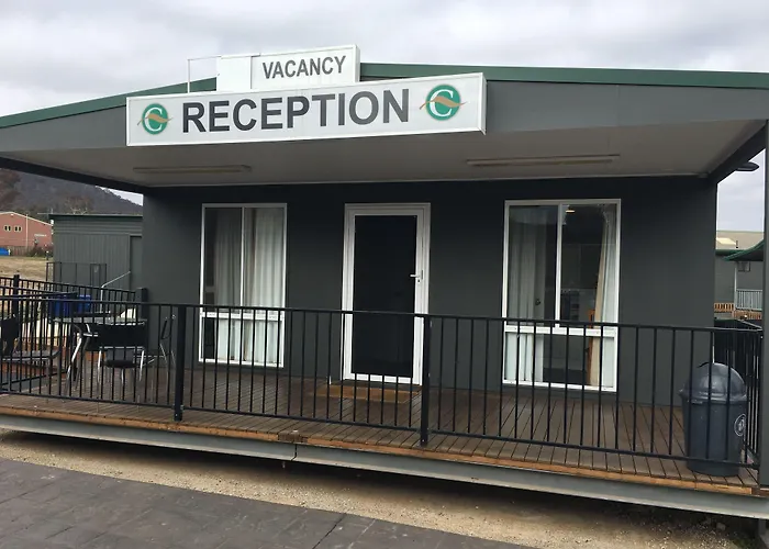 Canberra Carotel Motel