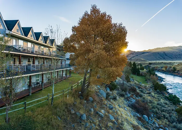 Absaroka Lodge