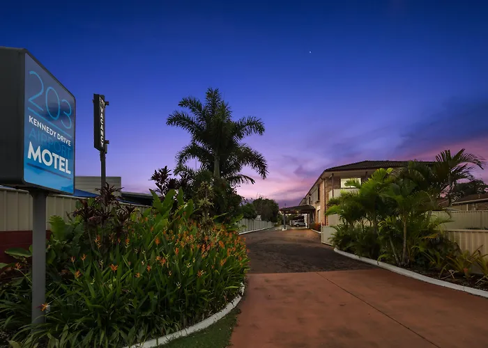 Kennedy Drive Boutique Motel & Nursery- Close To City Centre & Airport - 24 Hour Self Check-In