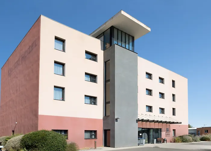 Holiday Inn Express - Marseille Airport By Ihg