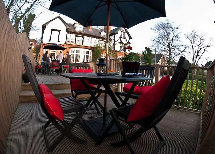 Oyo Rayanne House Guest Accommodation
