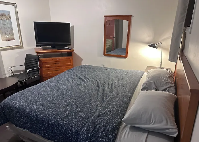Cedar Springs Motel