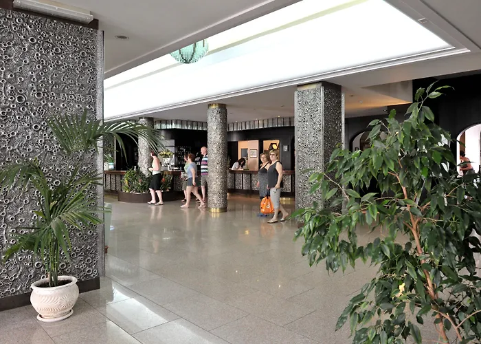 Hotel Pietra Di Luna