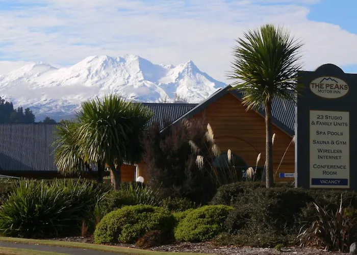 The Peaks Motor Inn