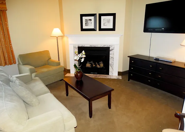 Amsterdam Inn & Suites Sussex, An Ascend Collection Hotel