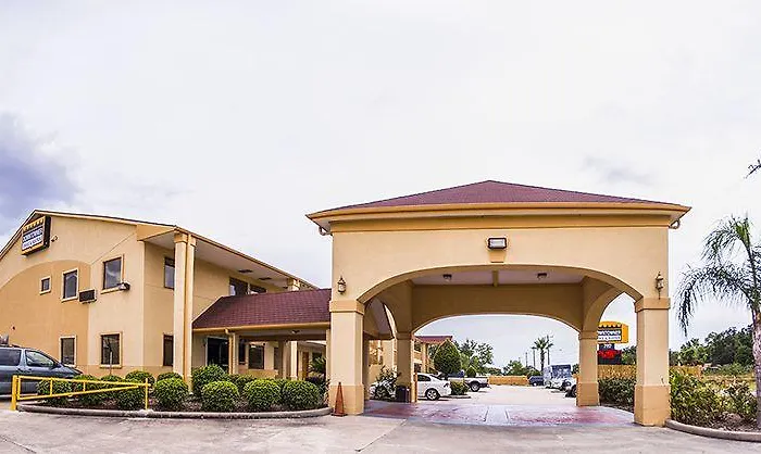 Downtowner Inn And Suites - Houston
