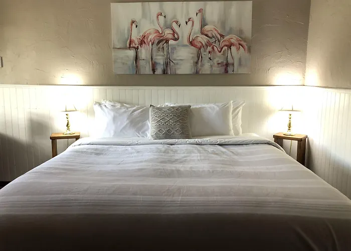 Piccadilly Motel