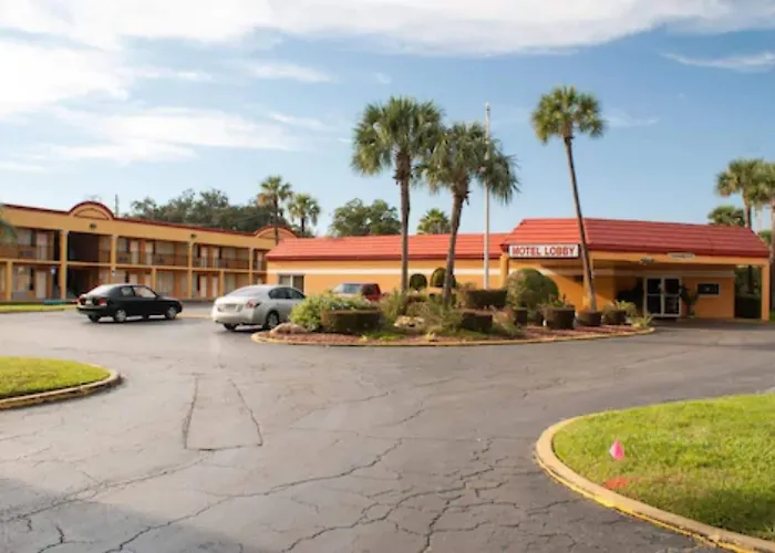 Scottish Inn Downtown Jacksonville