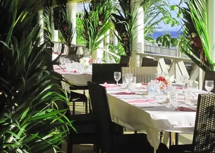 Paradise Beach Hotel