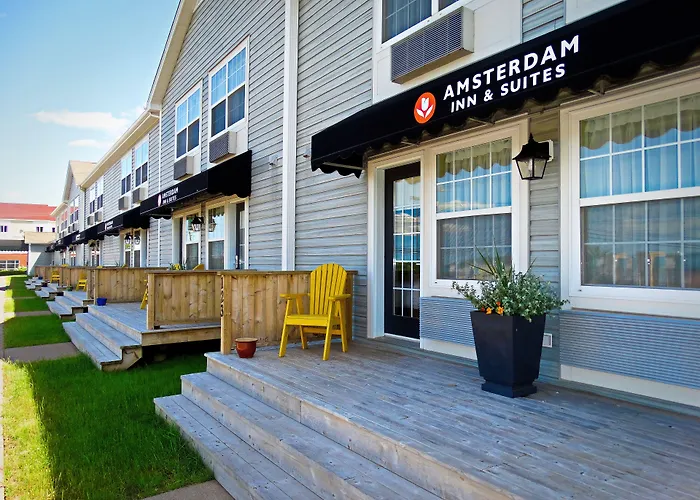 Amsterdam Inn & Suites, An Ascend Collection Hotel
