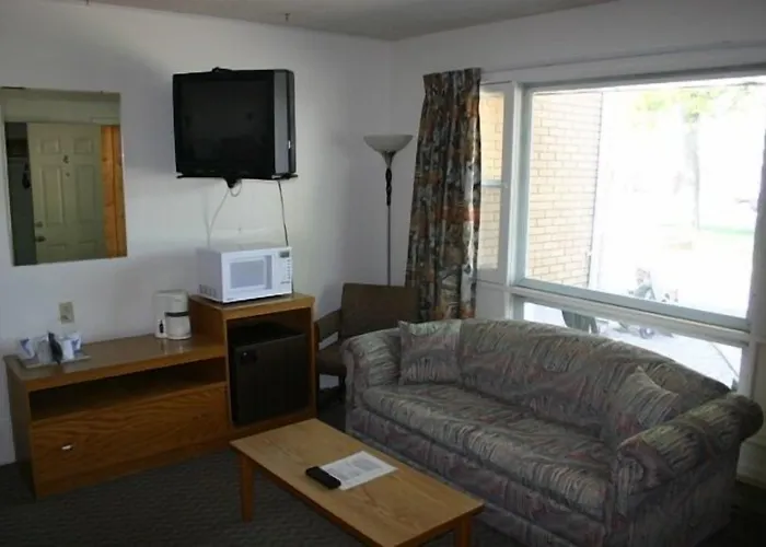 Skyline Motel