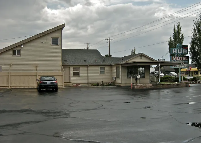 Hub Motel