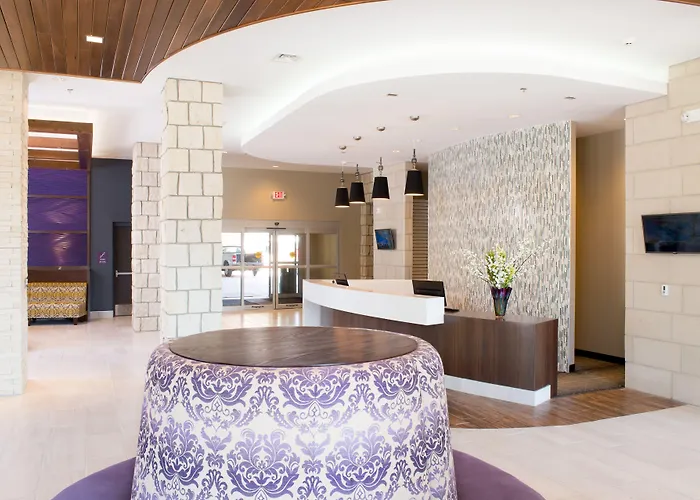 Bluemont Hotel