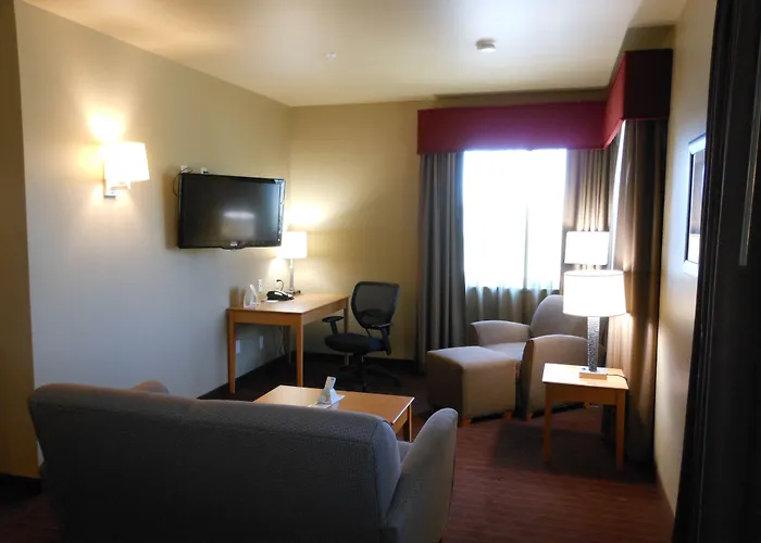 Best Western Golden Prairie Inn And Suites